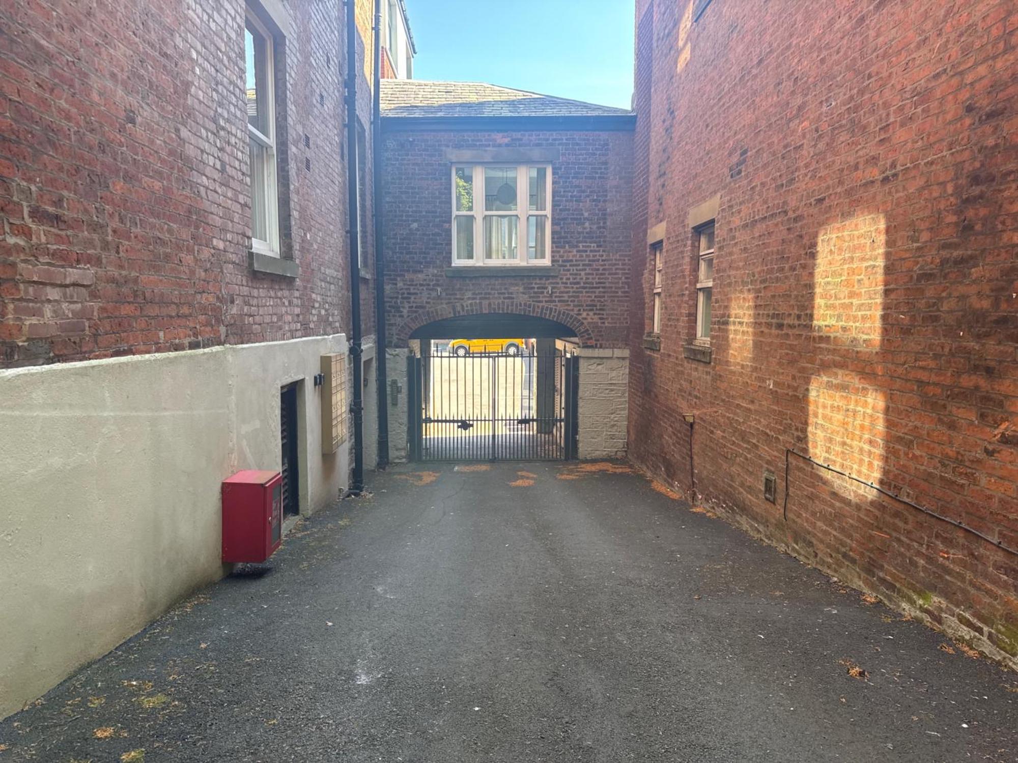 Kingbed - Freeoff-roadparking - Contactlesscheckin * Preston (Lancashire)